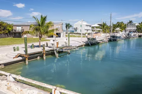 View/Area - 8 Ocean E, Marathon, FL 33050 photo 13 of 33