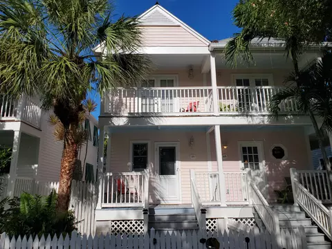 71 Golf Club Dr, Key West, FL 33040