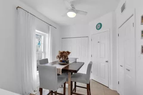 Dining - 333 25th St, Marathon, FL 33050 photo 1 of 1