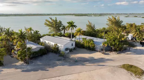 304 Pisces Ln, Key West, FL 33040