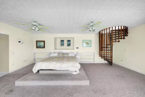 Bedroom - 218 Gulfview Dr, Islamorada, FL 33036 photo 1 of 4