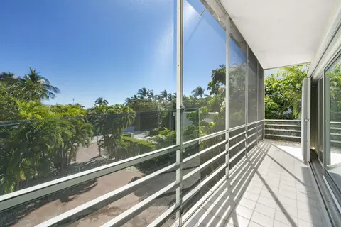 Exterior - 218 Gulfview Dr, Islamorada, FL 33036 photo 9 of 11