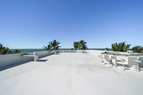 View/Area - 218 Gulfview Dr, Islamorada, FL 33036 photo 11 of 19