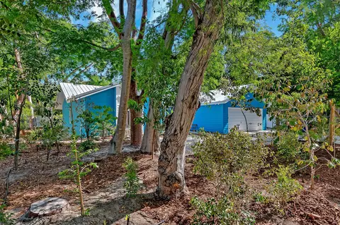 Exterior - 461 Barracuda Blvd, Key Largo, FL 33037 photo 8 of 9