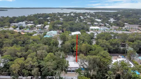 View/Area - 461 Barracuda Blvd, Key Largo, FL 33037 photo 5 of 12