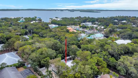 View/Area - 461 Barracuda Blvd, Key Largo, FL 33037 photo 4 of 12