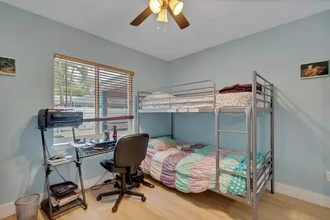 Bedroom - 461 Barracuda Blvd, Key Largo, FL 33037 photo 6 of 6