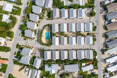 View/Area - 335 25th St #335, Marathon, FL 33050 photo 1 of 3