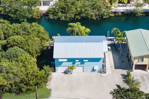 127 Lobstertail Rd, Big Pine Key, FL 33043