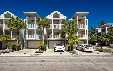 82 Seaside North Ct, Key West, FL 33040