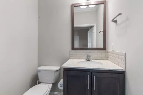 Bath - 119 Avenue D #B, Marathon, FL 33050 photo 1 of 7
