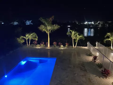 Exterior - 119 Avenue D #B, Marathon, FL 33050 photo 6 of 21