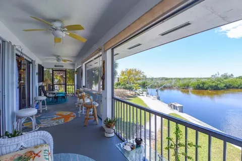 Exterior - 30325 Eagle Ln, Big Pine Key, FL 33043 photo 6 of 15
