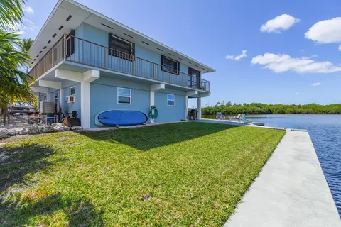 View/Area - 30325 Eagle Ln, Big Pine Key, FL 33043 photo 11 of 15