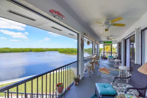 Exterior - 30325 Eagle Ln, Big Pine Key, FL 33043 photo 8 of 15