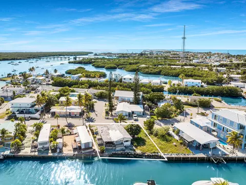 1000 James Ave, Marathon, FL 33050