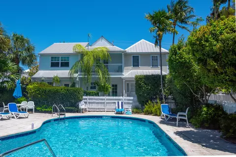273 Southard St, Key West, FL 33040