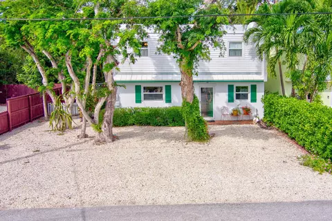 41 Florida Dr, Key Largo, FL 33037