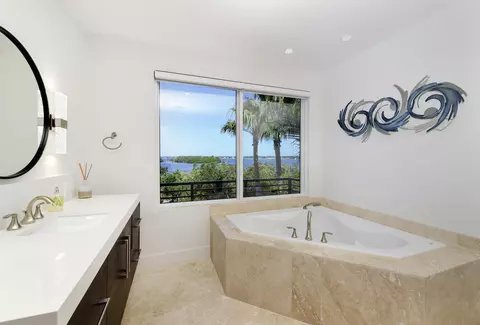49 Mutiny Pl, Key Largo, FL 33037 photo 21