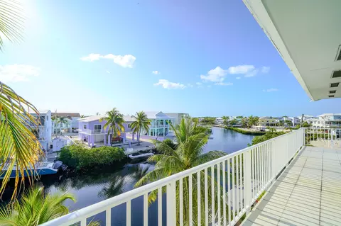 View/Area - 116 5th Ln, Key Largo, FL 33037 photo 1 of 9