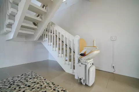 Entry Way - 116 5th Ln, Key Largo, FL 33037 photo 1 of 2