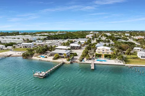 View/Area - 1199 73rd Street Ocean Street Ocean, Marathon, FL 33050 photo 4 of 4