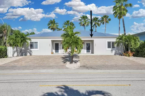 220 8th St #KEY colony, Key Colony Beach, FL 33051
