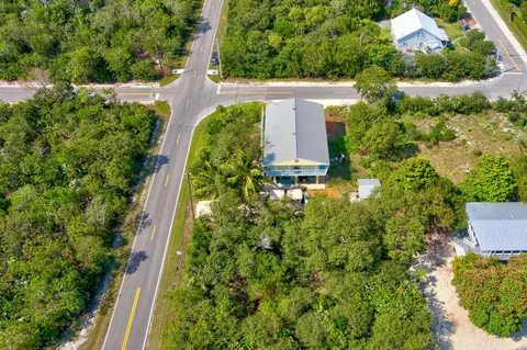 View/Area - 29366 Lucrecia St, Big Pine Key, FL 33043 photo 2 of 6