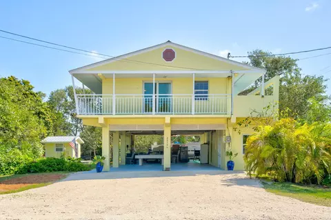 Exterior - 29366 Lucrecia St, Big Pine Key, FL 33043 photo 3 of 16