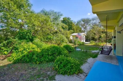 Exterior - 29366 Lucrecia St, Big Pine Key, FL 33043 photo 10 of 16