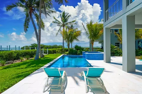 271 W Indies Dr, Ramrod Key, FL 33042 photo 34
