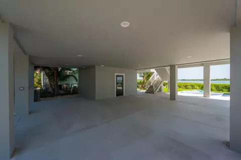 271 W Indies Dr, Ramrod Key, FL 33042 photo 40