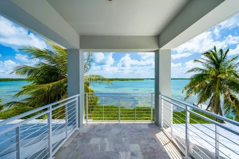 271 W Indies Dr, Ramrod Key, FL 33042 photo 20