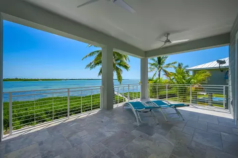 271 W Indies Dr, Ramrod Key, FL 33042 photo 12
