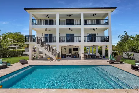 129 Bimini Dr, Duck Key, FL 33050
