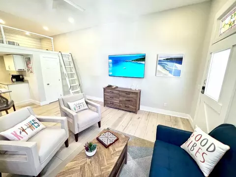 1220 Newton St #1, Key West, FL 33040