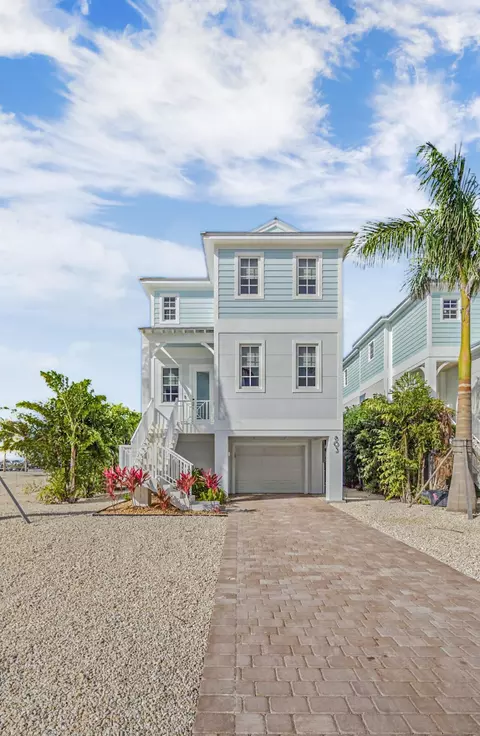 803 39th St Gulf St, Marathon, FL 33050