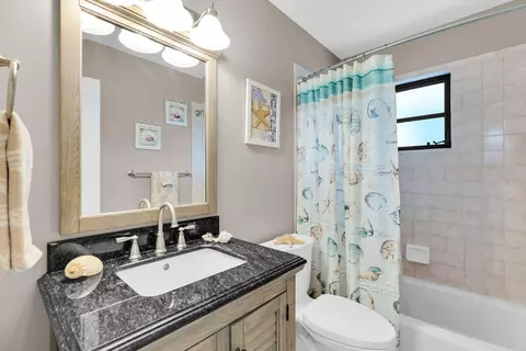Bath - 947 E 75th St, Marathon, FL 33050 photo 2 of 2