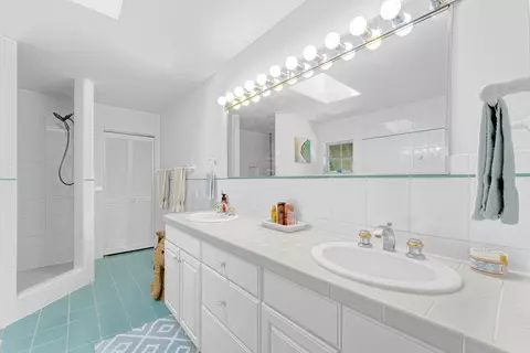 214 Apache St, Tavernier, FL 33070 photo 16