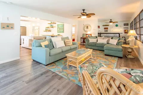 Living - 276 89th St, Marathon, FL 33050 photo 1 of 3