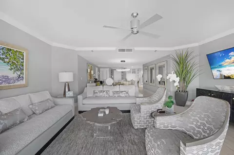 109 Front St #211, Key West, FL 33040