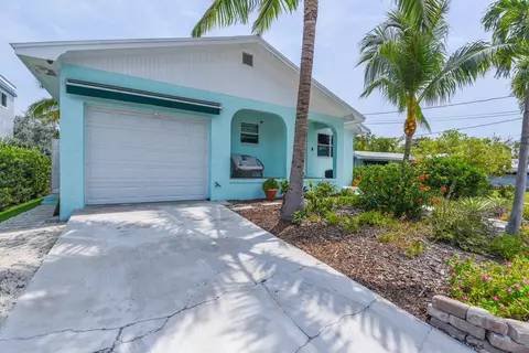 1613 Trinidad Dr, Key West, FL 33040