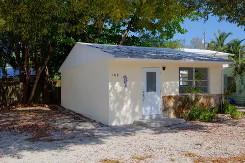 108 Poinciana Dr, Key Largo, FL 33037