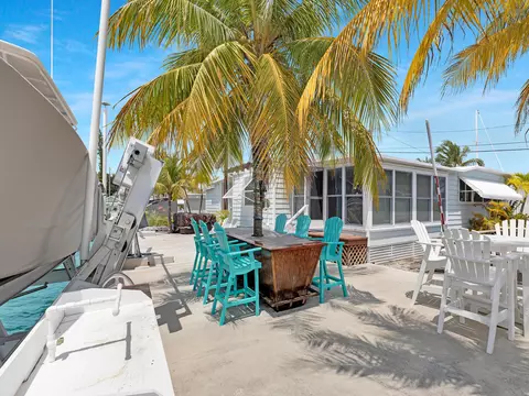 755 25th St, Marathon, FL 33050 photo 6