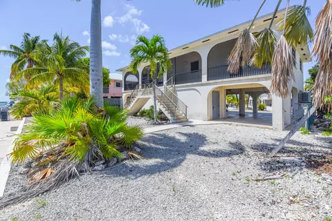 Exterior - 29528 Constitution Ave, Big Pine Key, FL 33043 photo 10 of 10