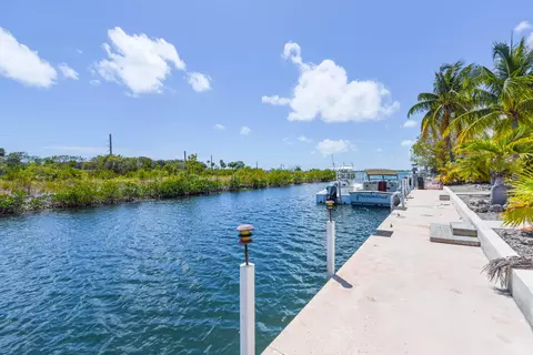 View/Area - 29528 Constitution Ave, Big Pine Key, FL 33043 photo 1 of 2
