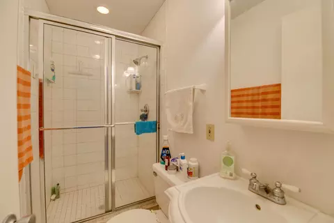 Bath - 29528 Constitution Ave, Big Pine Key, FL 33043 photo 4 of 4