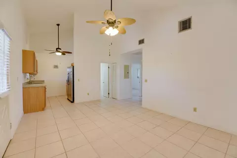 Living - 29528 Constitution Ave, Big Pine Key, FL 33043 photo 1 of 3