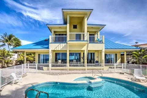 7964 Gulfstream Blvd, Marathon, FL 33050