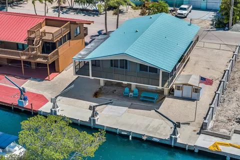54 N Blackwater Ln, Key Largo, FL 33037